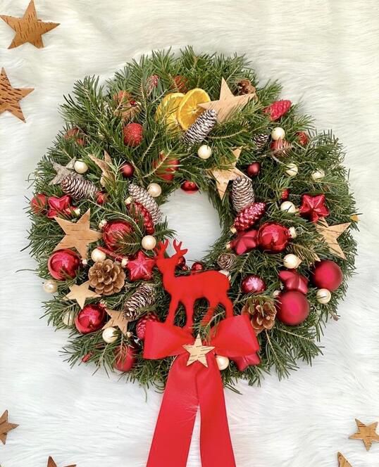 Coronite de brad artificial