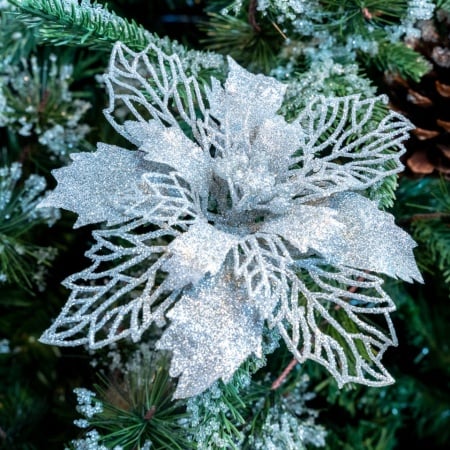 Decoratiune pentru brad in forma de floare