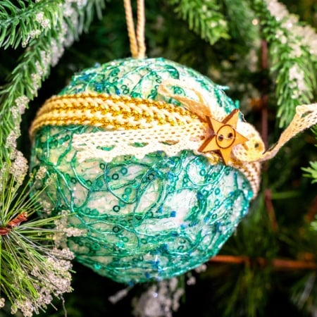 Set 5 globuri din polistiren, diametru 10cm